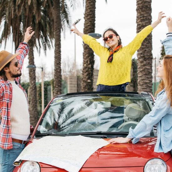 Exploring Dubai’s Culinary Delights with Rented Vehicles: