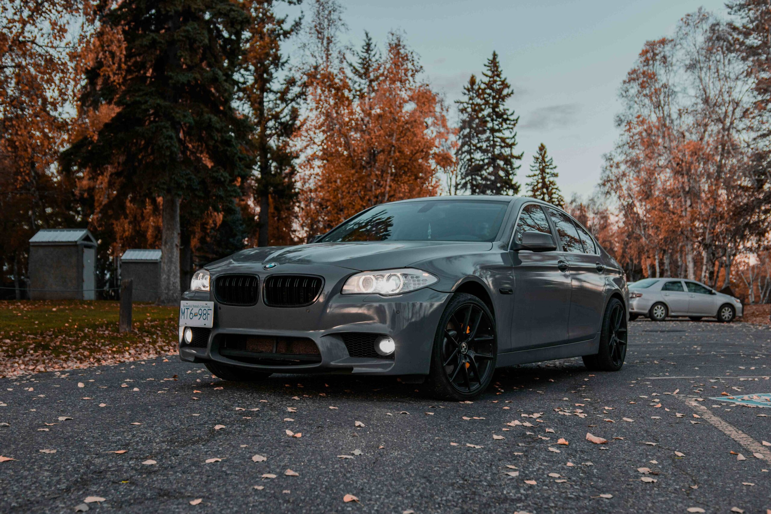 Start Your Journey Right with Car Rentals in Dubai